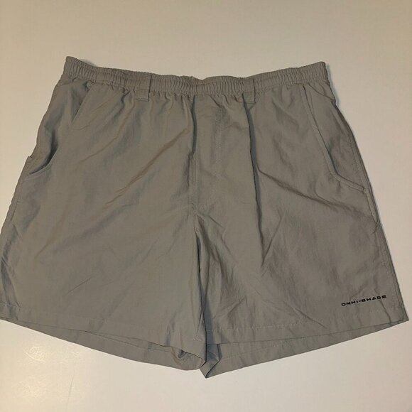 Columbia PFG Men’s Shorts Size Large Light Grey Omni-Shade 6'' Inseam - Picture 1 of 9